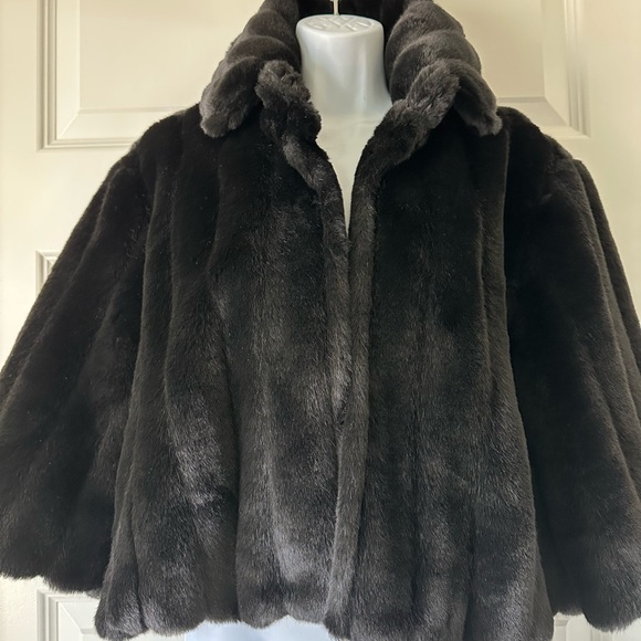 GAP Jackets & Blazers - GAP Black Faux Teddy Jacket for Women